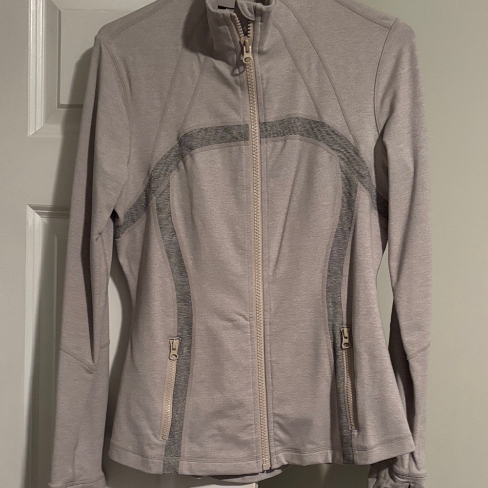Lululemon Athletica Light Gray Ski Jacket
